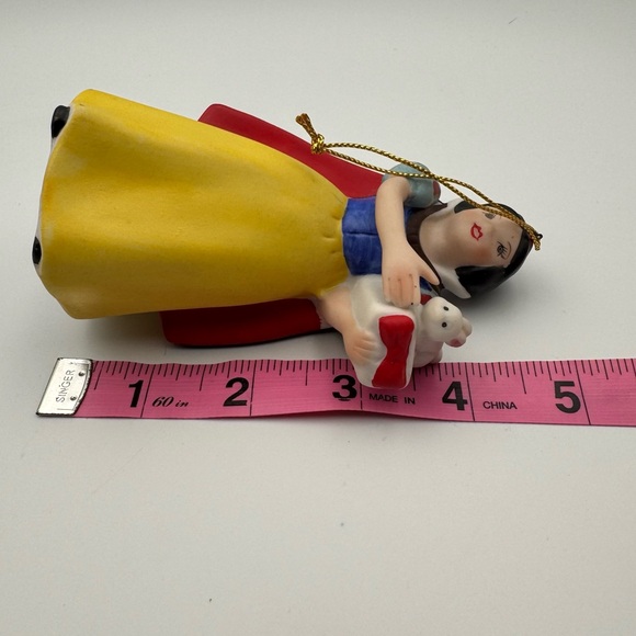 Snow White Porcelain Ornament Schmid 4.5 in 1980s Vintage Disney Princess - Picture 6 of 6